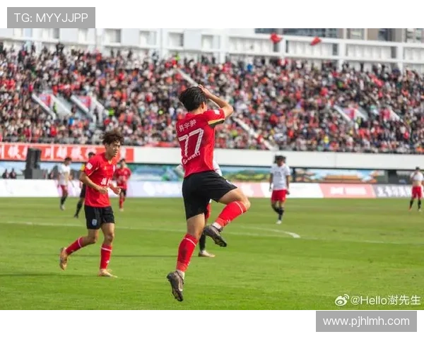 国足主场鏖战九十分钟艰难取胜展现顽强拼搏精神振奋全国球迷