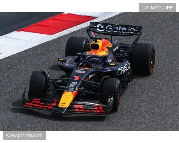 F1赛季最新动向：红牛车队再创新纪录 赛道上精彩对决不断