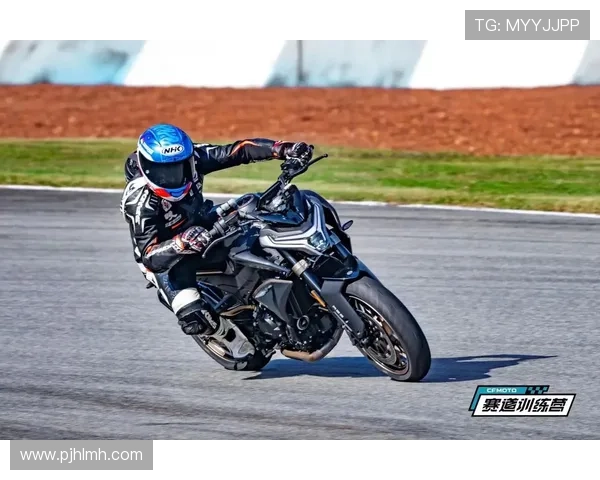 MotoGP赛季精彩回顾：传奇车手激烈对决与技术革新带来全新赛道挑战