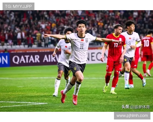 中国足球新星闪耀亚洲杯 曹赟定助力国足力克强敌晋级四强